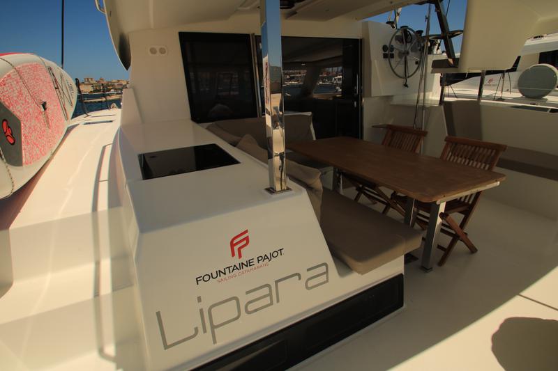 Book yachts online - catamaran - Fountaine Pajot Lucia 40 - Lipara (Ac+Gen+Wm) - rent