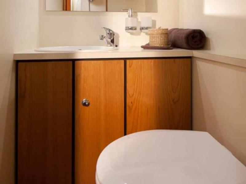 Book yachts online - motorboat - Linssen Grand Sturdy 30.9 AC - Nova Vita - rent