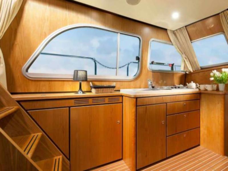 Book yachts online - motorboat - Linssen Grand Sturdy 30.9 AC - Nova Vita - rent