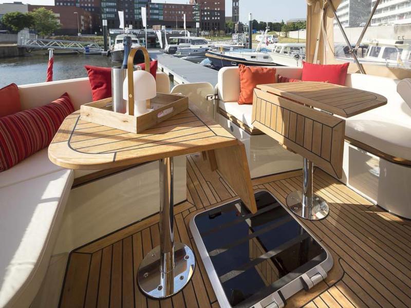 Book yachts online - motorboat - Linssen Grand Sturdy 40.0 AC - Bella Donna - rent