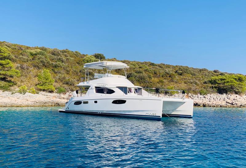 Book yachts online - powercatamaran - Leopard 39 PC - Alana - rent
