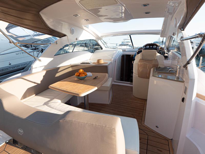 Book yachts online - motorboat - Sessa C35 - Jupika - rent