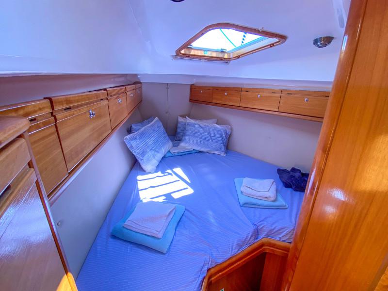 Book yachts online - sailboat - Bavaria 37 Cruiser - Alkmini - rent