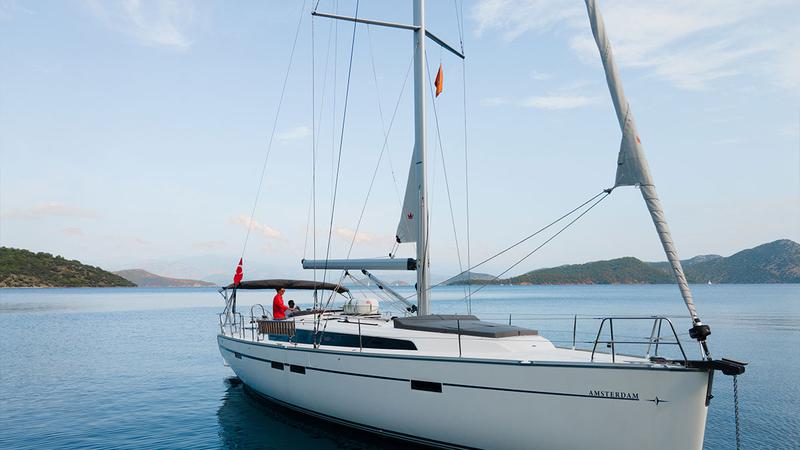 Book yachts online - sailboat - Bavaria 46 Cruiser - AMSTERDAM - rent