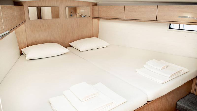 Book yachts online - sailboat - Bavaria 46 Cruiser - ISTANBUL - rent