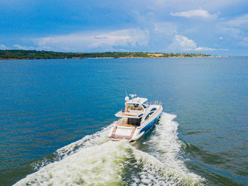 Book yachts online - motorboat - Azimut 64 Flybridge - Copacceti - rent