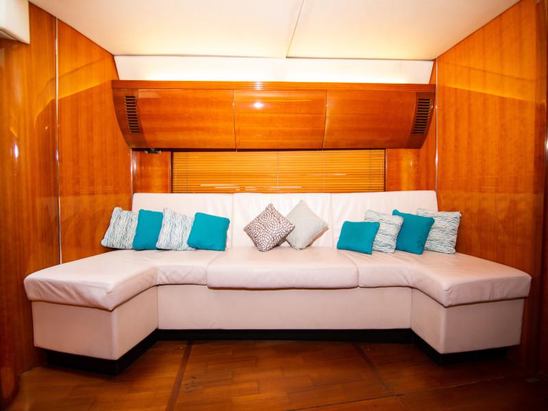 Book yachts online - motorboat - Azimut 55 - Atlantis - rent