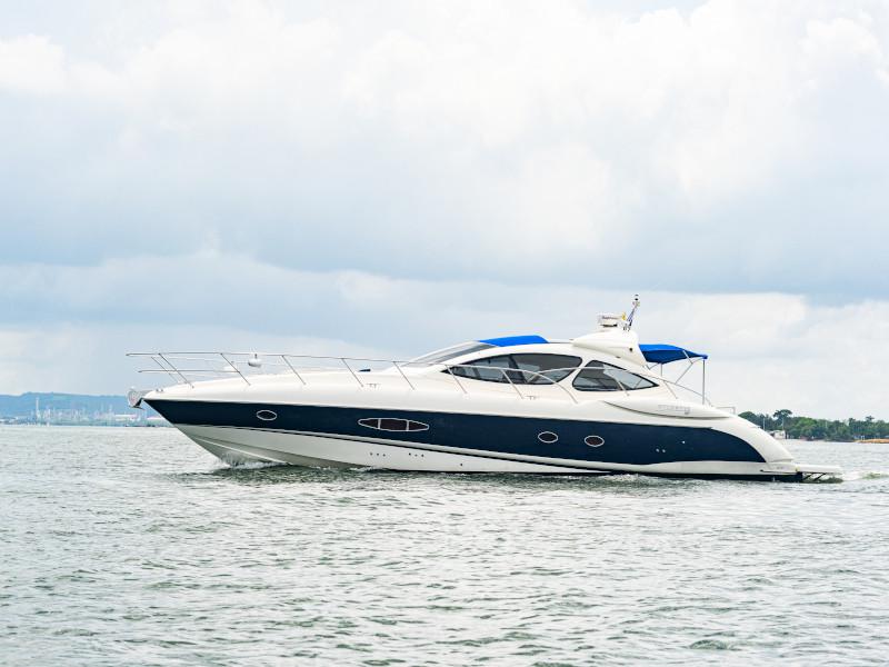 Book yachts online - motorboat - Azimut 55 - Atlantis - rent