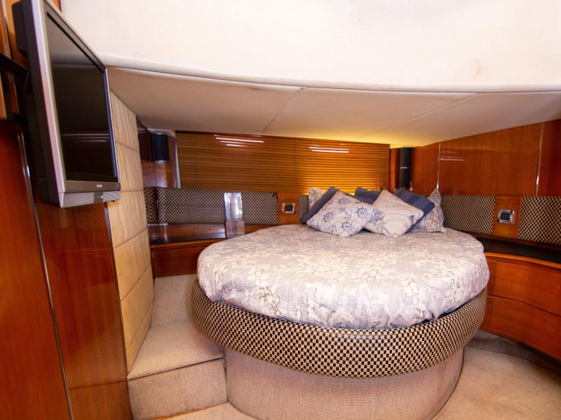 Book yachts online - motorboat - Azimut 55 - Atlantis - rent