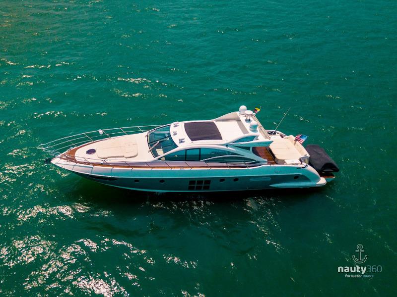 Book yachts online - motorboat - Azimut 62 S - Venecia - rent