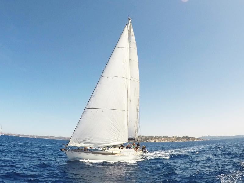 Book yachts online - sailboat - First 51 - Jep 6 - rent