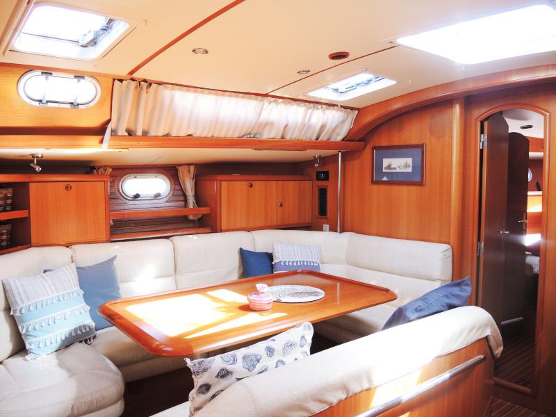 Book yachts online - sailboat - Sun Odyssey 52.2 - Mizar - rent