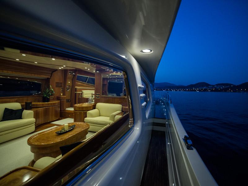 Book yachts online - motorboat - Posillipo Technema 70 - Amoraki - rent