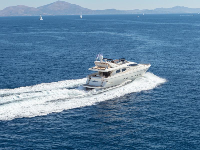 Book yachts online - motorboat - Posillipo Technema 70 - Amoraki - rent