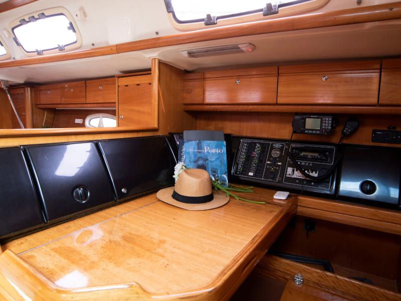 Book yachts online - sailboat - Bavaria 46 Cruiser - Joana - rent