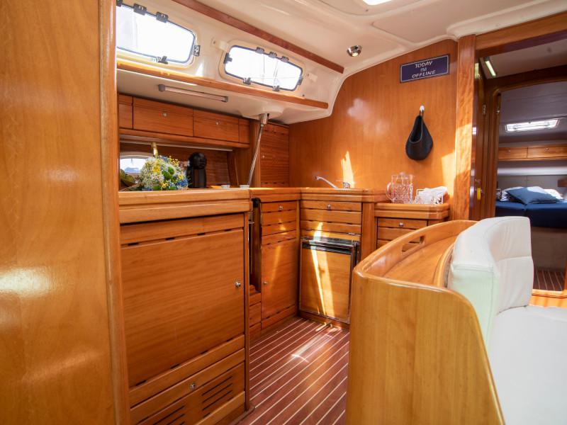 Book yachts online - sailboat - Bavaria 46 Cruiser - Joana - rent