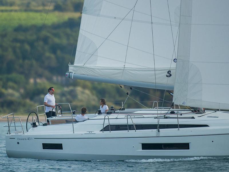 Book yachts online - sailboat - Oceanis 40.1 - MAGNUM (air condition ) - rent