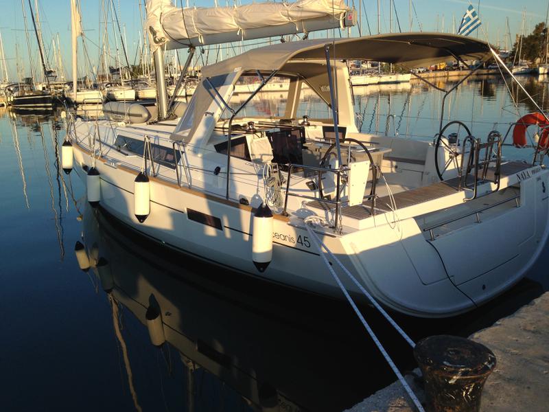 Book yachts online - sailboat - Oceanis 45 - NAYA - rent