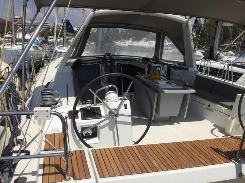 Book yachts online - sailboat - Oceanis 45 - NAYA - rent