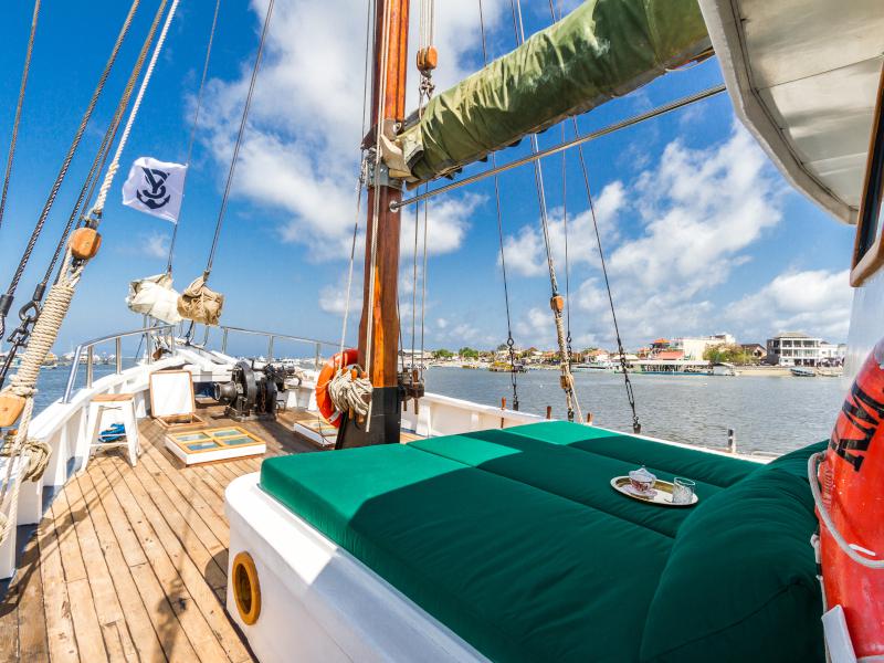 Book yachts online - other - Motor sailer - Anne Judith II - rent