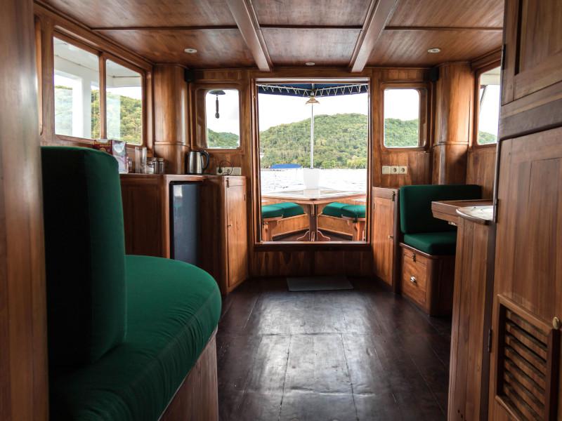 Book yachts online - other - Motor sailer - Anne Judith II - rent