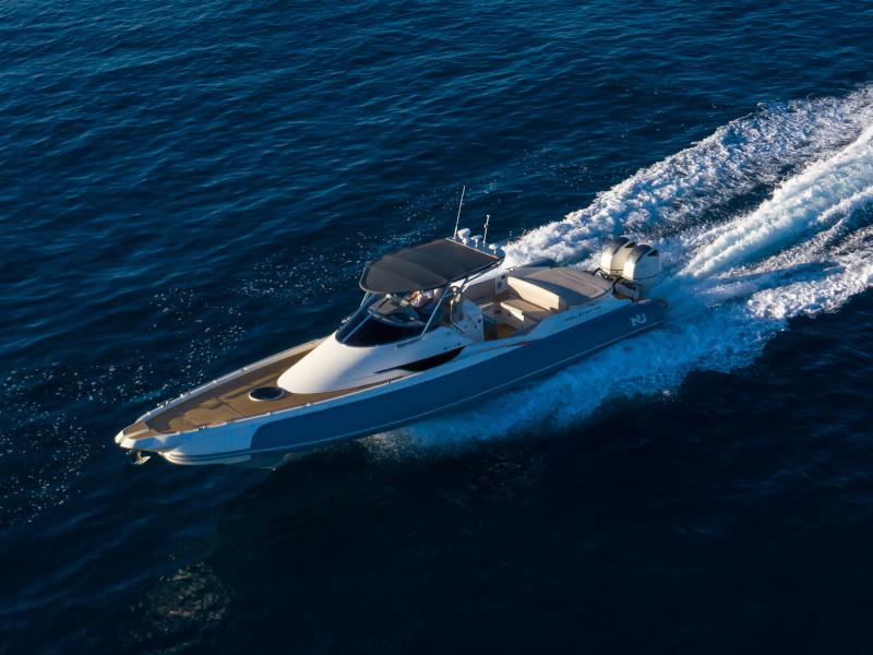 Book yachts online - motorboat - Nuova Jolly Prince 38 Sport Cabin - Tiger Lily - rent