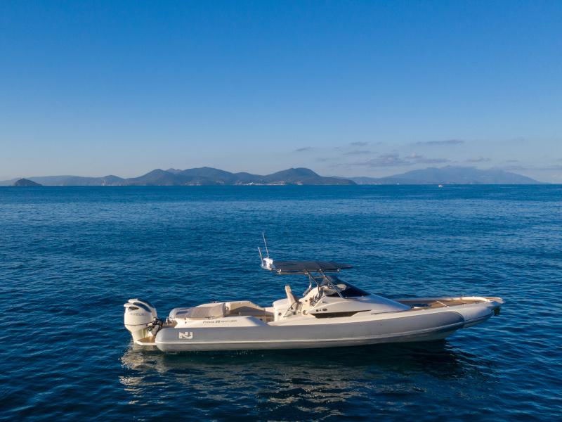 Book yachts online - motorboat - Nuova Jolly Prince 38 Sport Cabin - Tiger Lily - rent