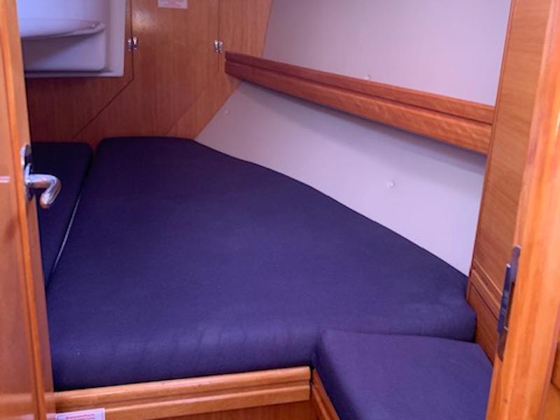 Book yachts online - sailboat - Bavaria 34 Cruiser - Happy Day - rent