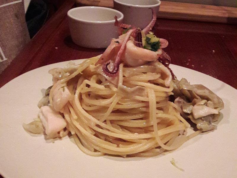 Book yachts online - sailboat - De Schepper 83 - Noheea - rent