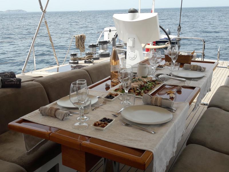 Book yachts online - sailboat - De Schepper 83 - Noheea - rent