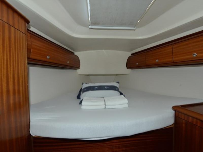 Book yachts online - sailboat - Bavaria 44 - Irene - rent