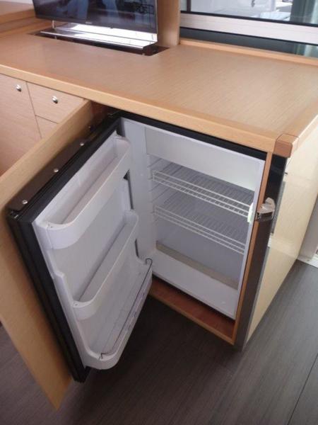 Book yachts online - catamaran - Lagoon 450 Sport - Oryx - rent