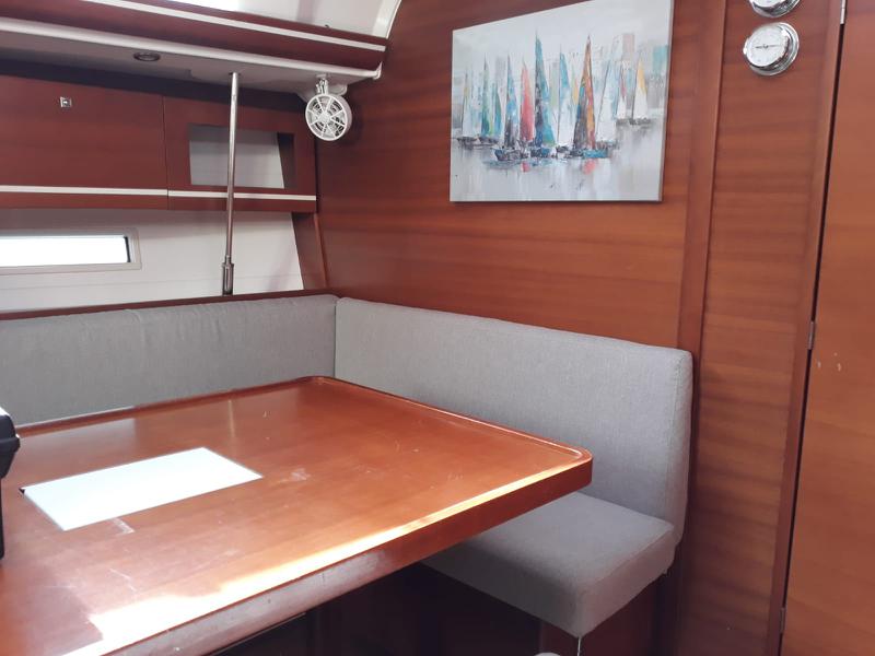 Book yachts online - sailboat - Dufour 450 GL - Pandeia - rent