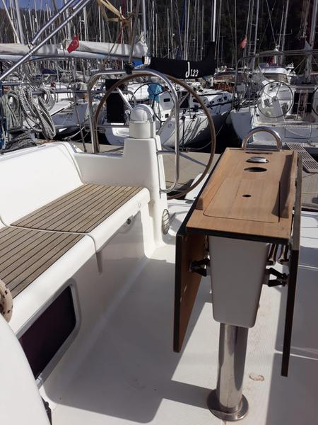 Book yachts online - sailboat - Dufour 450 GL - Pandeia - rent