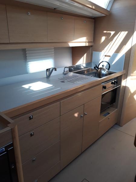 Book yachts online - sailboat - Dufour 430 Grand Large - Tiamat - rent