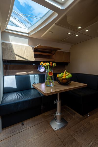 Book yachts online - motorboat - Sessa C38 - Lana - rent