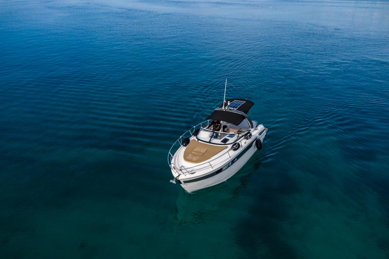 Book yachts online - motorboat - Bavaria 29 Sport - Nena - rent