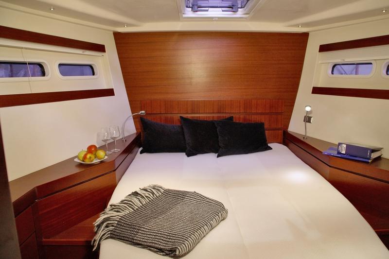 Book yachts online - motorboat - Fjord 40 Cruiser - Fjord - rent