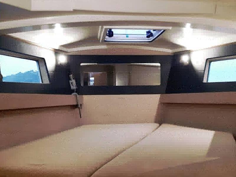 Book yachts online - sailboat - Oceanis 41.1 - KOS 41.4 - rent