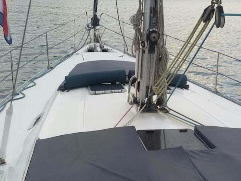 Book yachts online - sailboat - Bavaria 46H - Aenao - rent