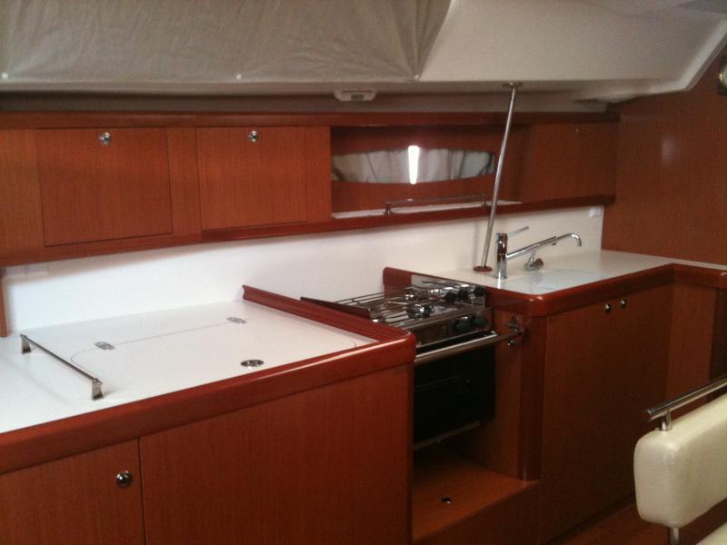 Book yachts online - sailboat - Oceanis 46 - Sail La Vie - rent