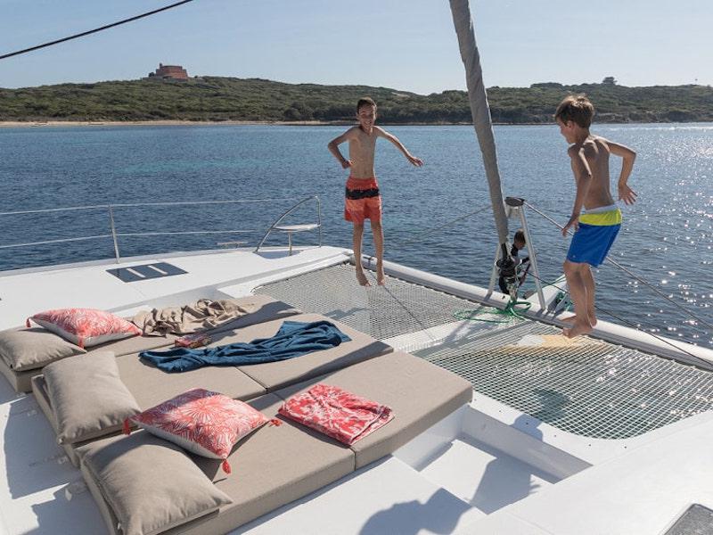 Book yachts online - catamaran - Saona 47 - Nocrala - rent