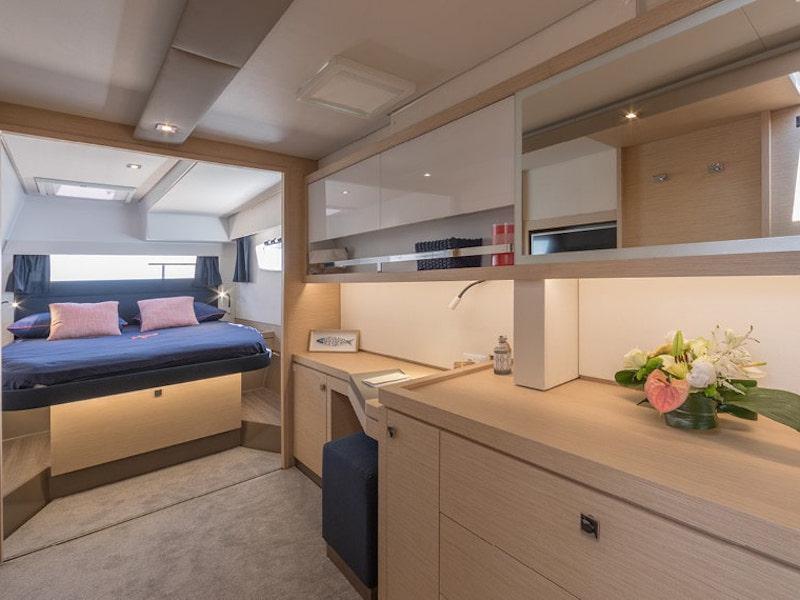 Book yachts online - catamaran - Saona 47 - Nocrala - rent