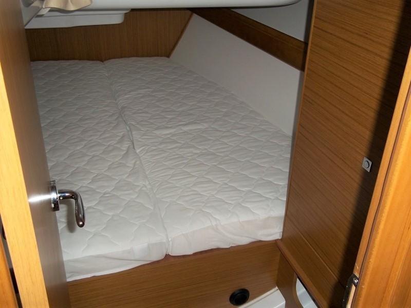 Book yachts online - sailboat - Sun Odyssey 39i - Bookie Too - rent