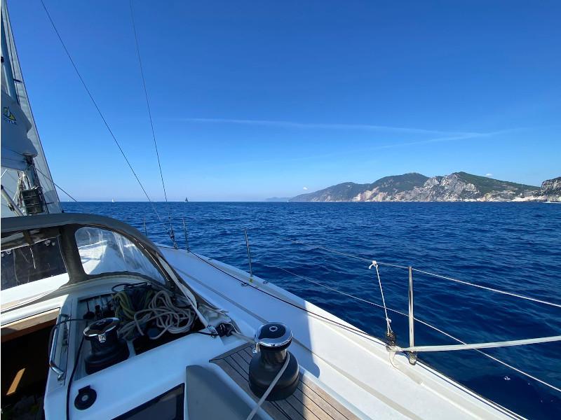 Book yachts online - sailboat - Dufour 500 - Josephine - rent