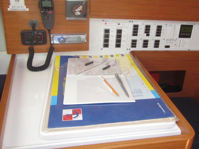 Book yachts online - sailboat - Elan 444 Impression - ELIXIR - rent