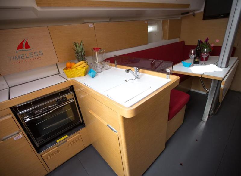 Book yachts online - sailboat - Elan 350 - OSCAR - rent