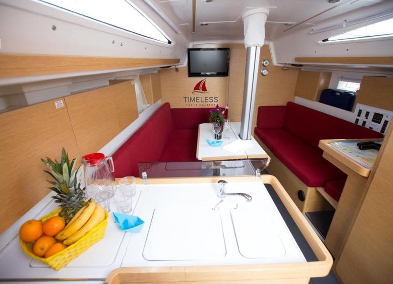 Book yachts online - sailboat - Elan 350 - NOVEMBER - rent