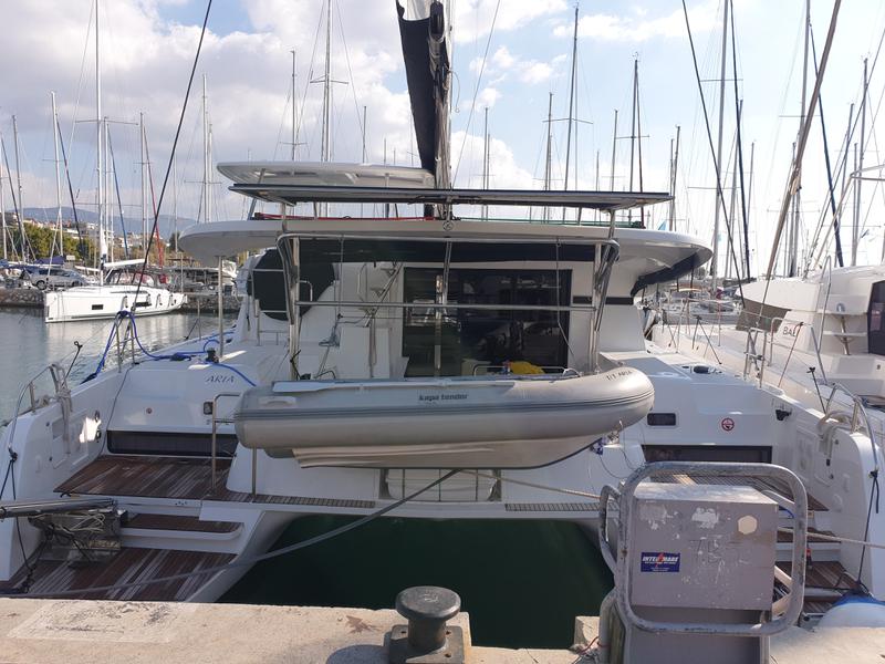 Book yachts online - catamaran - Lagoon 42 - Aria - rent