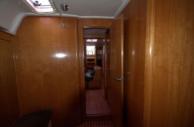 Book yachts online - sailboat - Bavaria 46 Cruiser - SR II  - rent